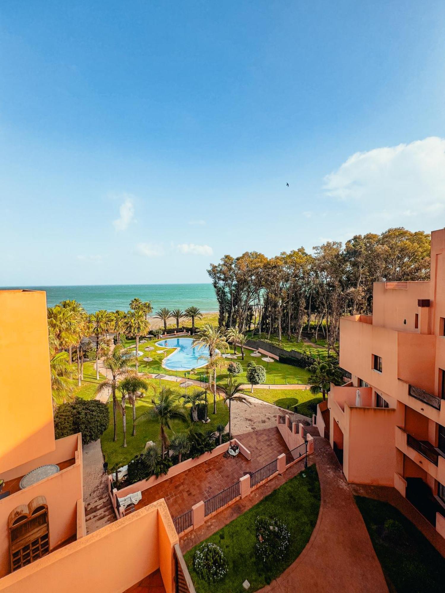 Cn-340 Suites Estepona Exterior foto